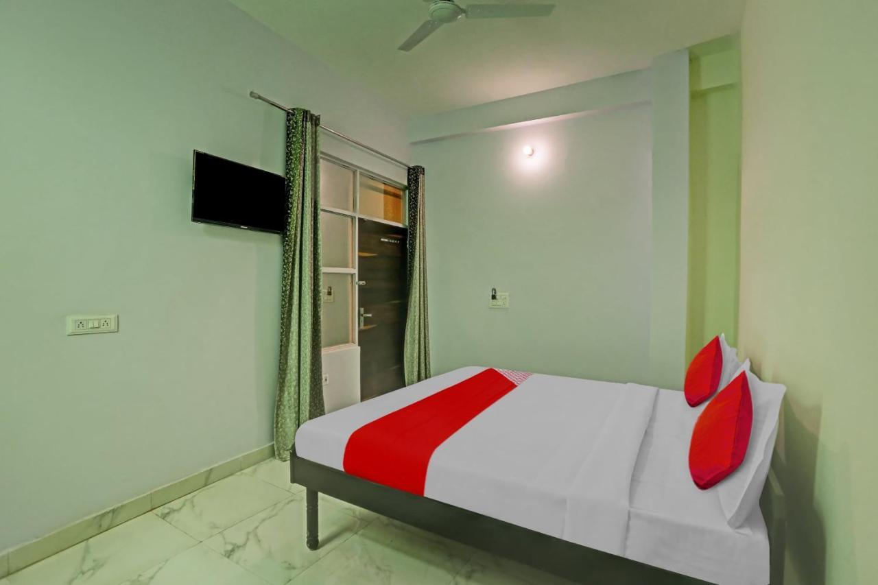 Hotel O Arya Residency Γκουργκάον Εξωτερικό φωτογραφία