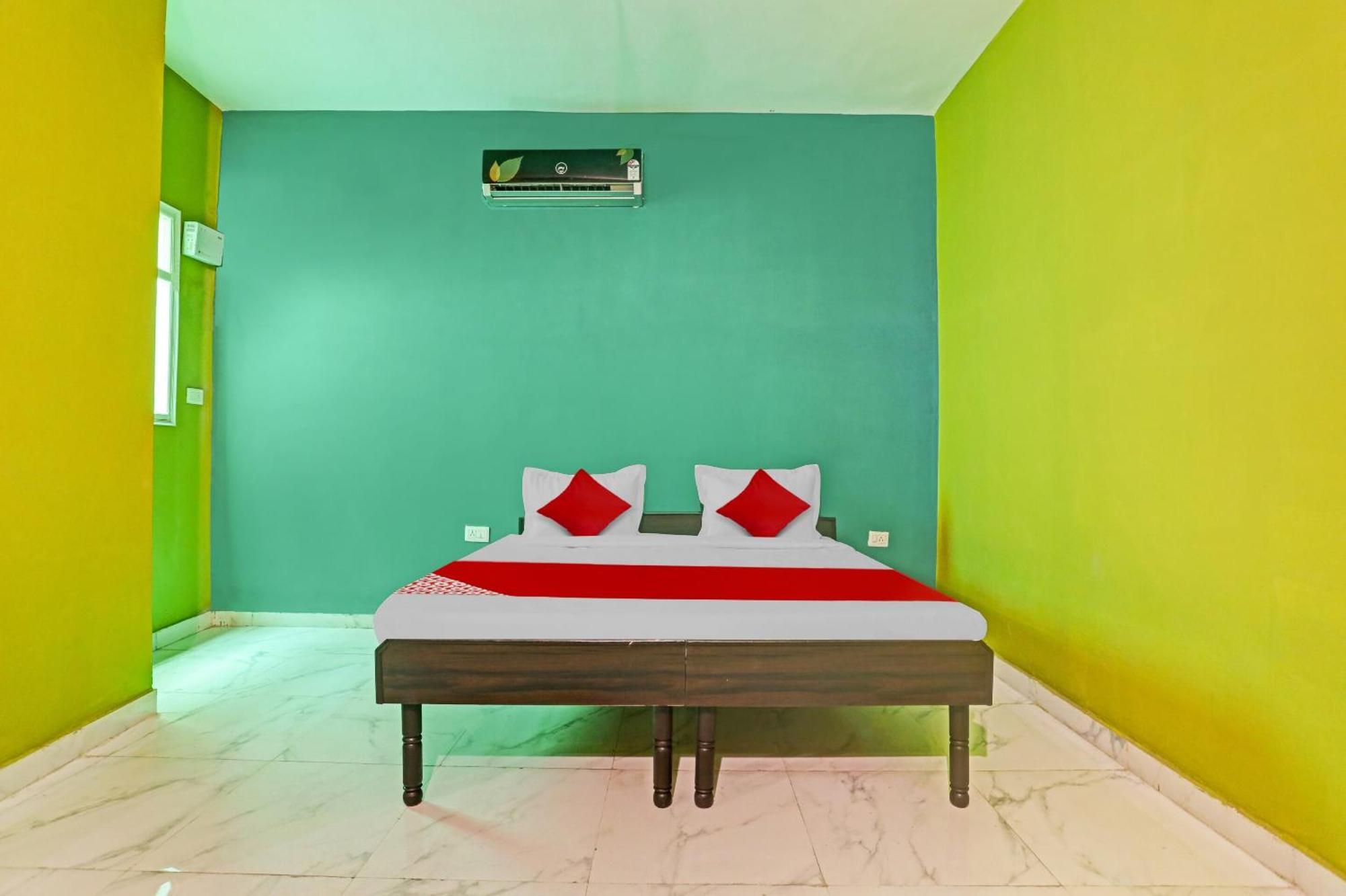 Hotel O Arya Residency Γκουργκάον Εξωτερικό φωτογραφία
