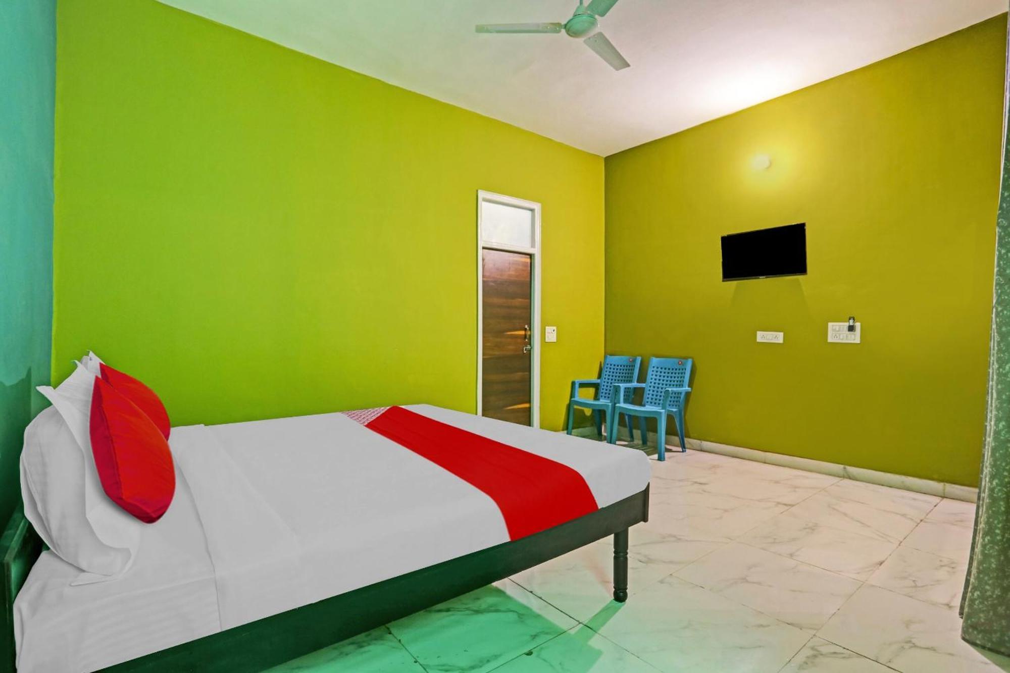 Hotel O Arya Residency Γκουργκάον Εξωτερικό φωτογραφία